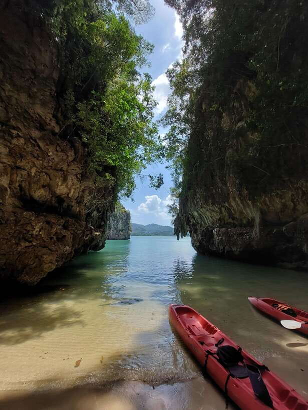 Krabi: A Kayaking Odyssey through Din Daeng Mangrove Maze - Fifteen minutes to learn the basics