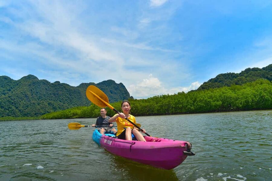 Krabi: Ao Thalane Mangrove Kayaking with Extras - Who will enjoy this most?
