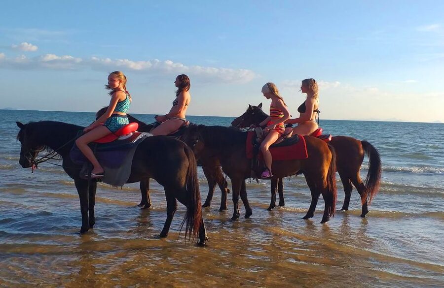 Krabi: Crystal Lagoon Kayaking and Horseback Riding Day Trip - What the lagoon portion feels like in practice