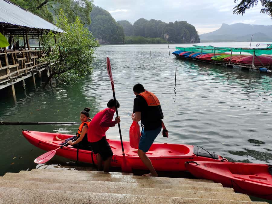 Krabi: Early bird kayak through Ao Thalane on private guide - Why the early morning makes Ao Thalane better