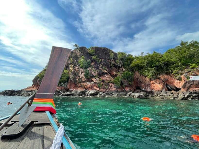 Krabi: Hong Island Longtail Boat & Kayak Tour w Buffet Lunch - Why Hong Island makes a strong day trip