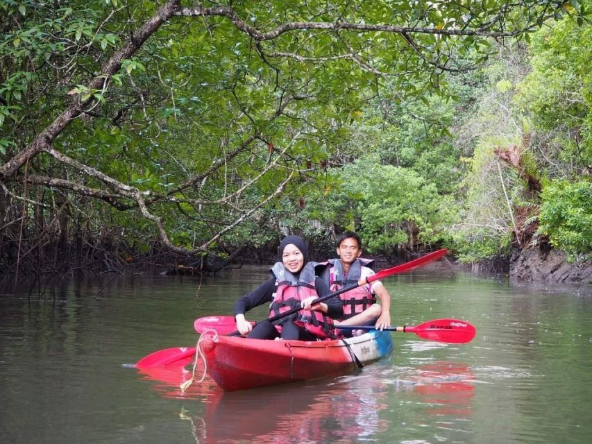 Krabi kayaking Ao thalane - Who will enjoy this most