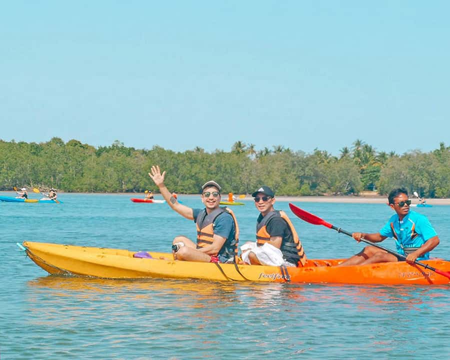 Krabi: Kayaking in Ao Thalane Bay Beautiful Mangrove Forest - Three hours through mangroves and limestone walls