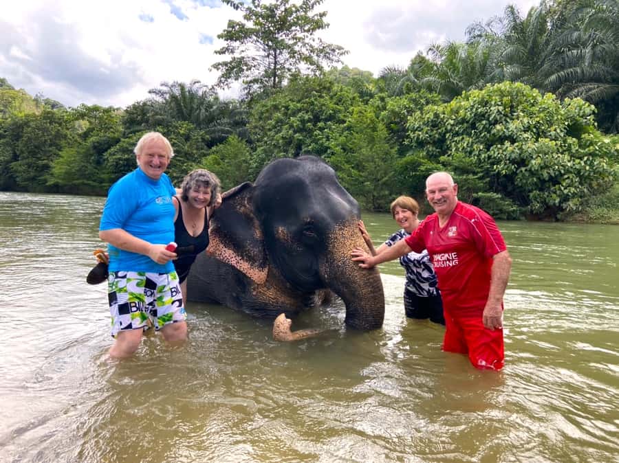 Krabi: Khao Sok Elephant Rescue Center & Bamboo Raft Paddle - The morning ride from Krabi to Khao Sok