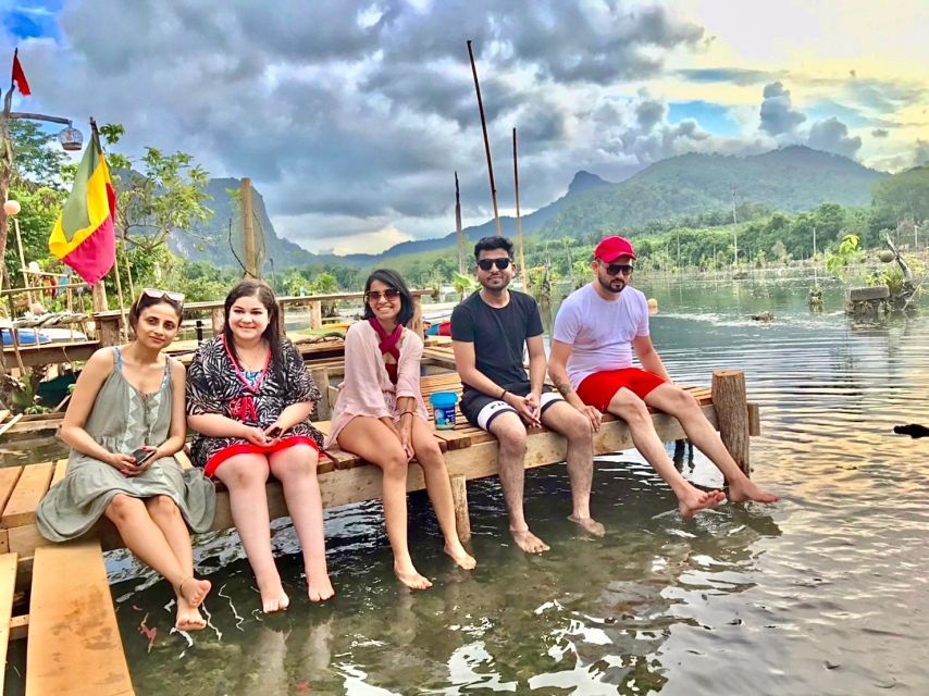 Krabi: Klong Root Kayaking Viewpoint,Fish Feeding and more - The clear water at Khlong Nam Sai
