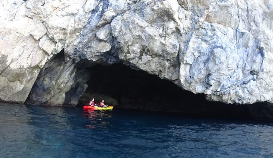 La Herradura: Kayak Tour in Cerro Gordo Natural Park - Key points to know before you book