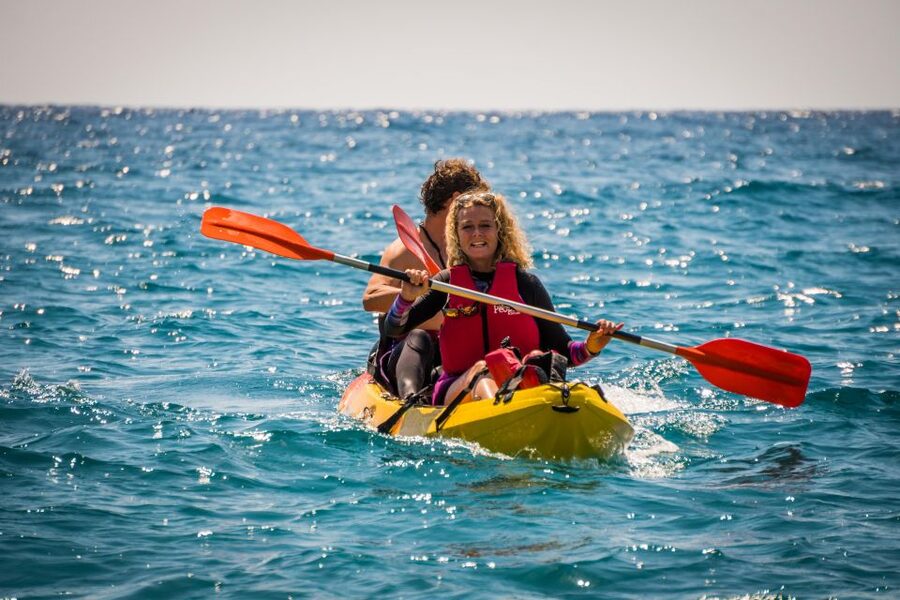 La Herradura: Kayak Tour in Cerro Gordo Natural Park - Who will enjoy this most