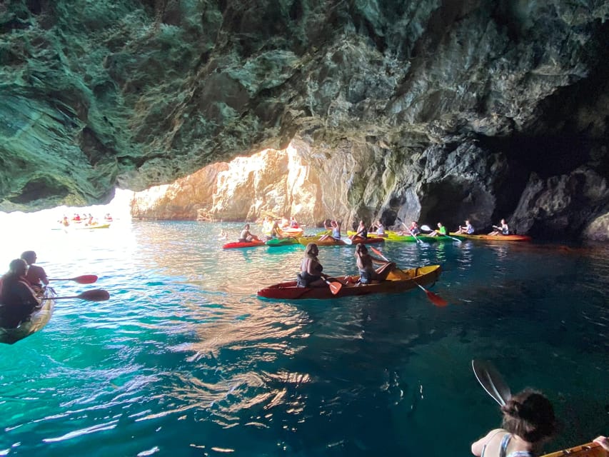 La Herradura: Maro Cliffs Kayak and Snorkeling Tour - Paddling toward the Maro cliffs