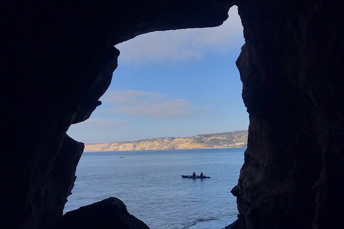 La Jolla Sea Caves Kayak Tour For Two (Tandem Kayak) - Who should book this La Jolla kayak outing?