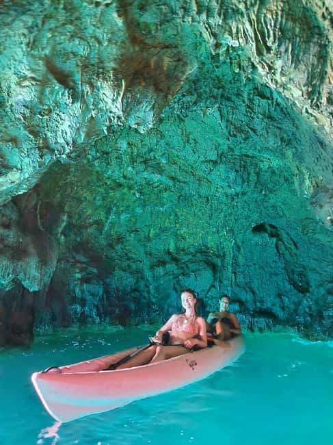La Spezia: Sunset Kayak & Caves Tour w/ Swimming & Aperitif - The second stop and golden-hour views