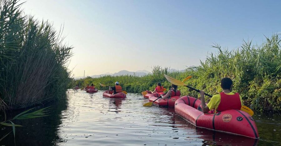Lago di Massaciuccoli: tour in kayak con Aperitivo - Why Lake Massaciuccoli works so well at sunset