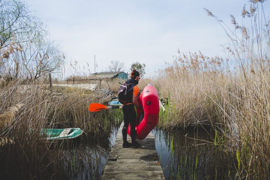 Lago di Massaciuccoli: tour in kayak con Aperitivo - The open lake and the long sunset pause