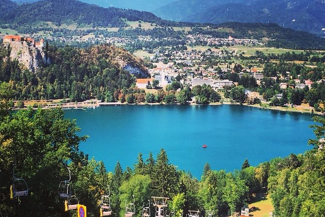 Lake Bled Stand-Up Paddle Boarding Lesson and Tour - Photos without risking your own camera