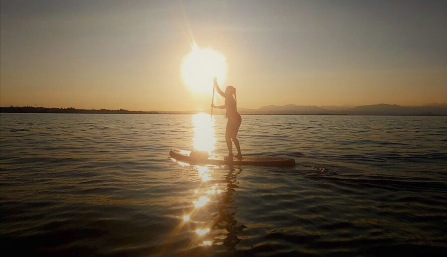 Lake Garda: Stand-Up Paddleboard Sunset Experience - Key points to know before you paddle