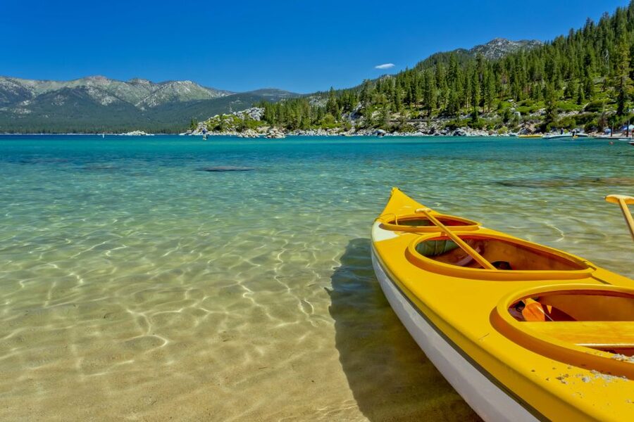 Lake Tahoe: Discover Kayaking or Paddleboarding Tour - Choosing a kayak or paddleboard