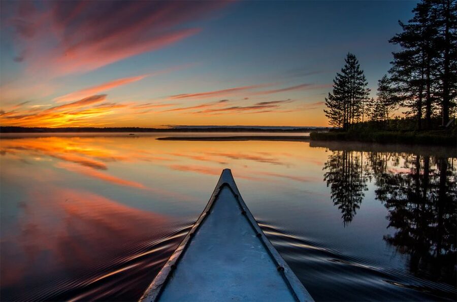 Lapland: Canoeing Trip with Reindeer and Husky Farm Tour - Who will enjoy this outing most