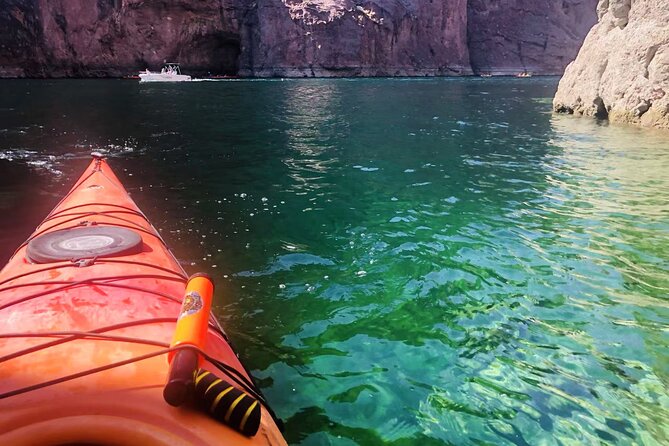 Las Vegas: Guided Kayak Tour from Willow Beach to Emerald Cave - Why this river trip feels different from Las Vegas