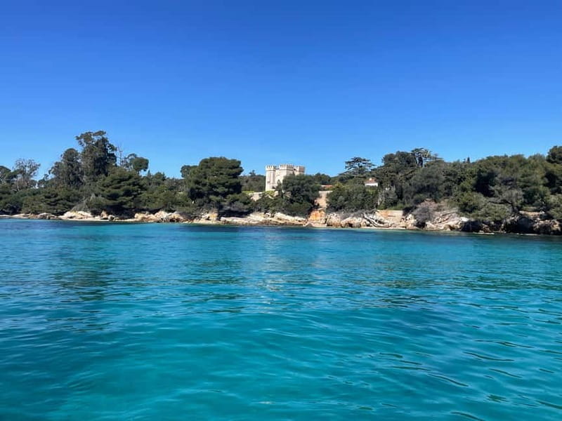 Lérins Islands Sailing Discovery, snorkeling and paddle SUP - Should you book the Lérins Islands sailing trip?