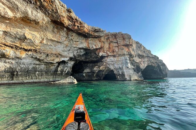 Leuca kayak tour + swimming + speleo-trek in cave - A three-hour route built around River Cave