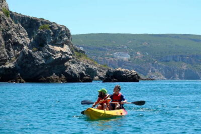 Arrabida Park Kayak Tour with Beach Picnic
