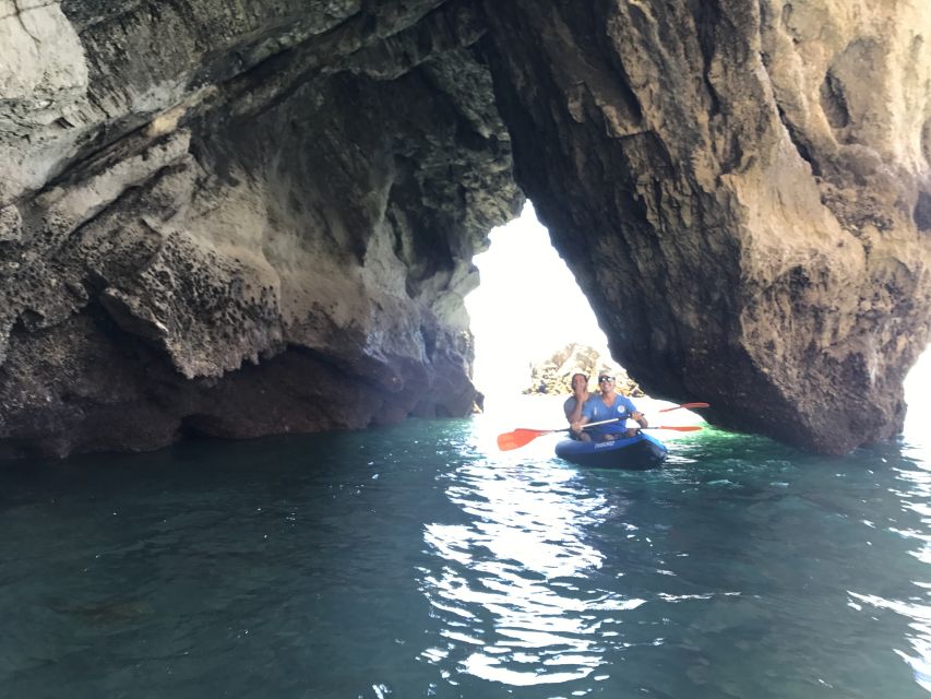 Lisbon: Full-Day Sesimbra Kayak Tour with Picnic - Boca de Tamboril cave and the cliff-lined coast