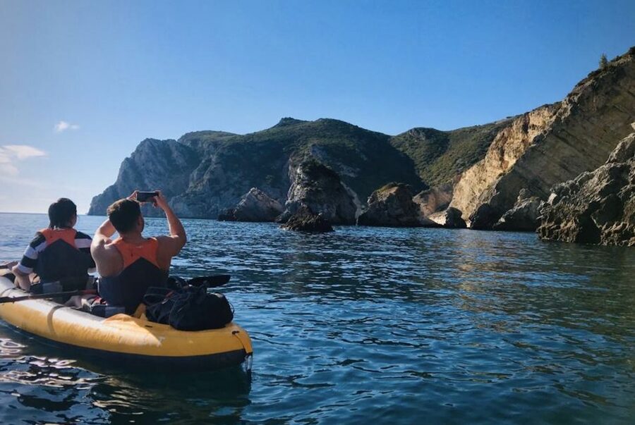 Lisbon: Full-Day Sesimbra Kayak Tour with Picnic - A picnic with fruit, sandwiches, juices, and water