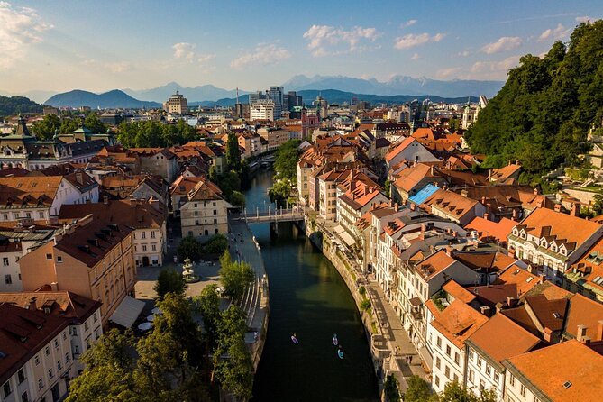 Ljubljana Stand-Up Paddle Boarding Lesson and Tour - Castle views without the uphill walk