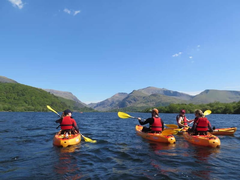 Llanberis: Llyn Padarn Kayak Rental with Equipment - Getting kitted out with more than the basics