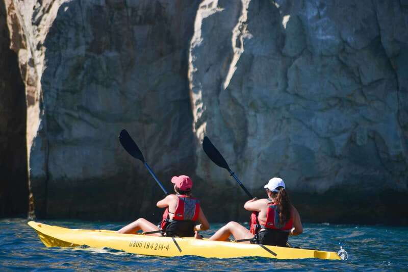 Los Cabos Arch & Playa del Amor Tour by Glass Bottom Kayak - Getting to the beach and starting the three-hour outing