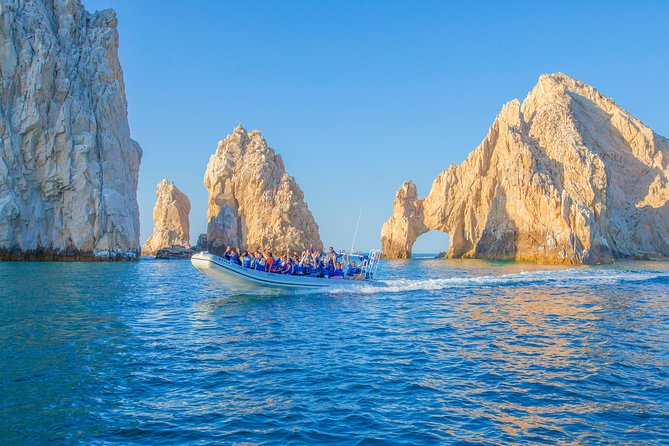 Los Cabos Power snorkel Adventure, Kayaking and Stand-Up Paddle - El Arco gives the trip a memorable opening