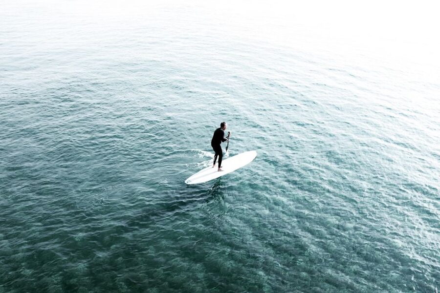 Los Cristianos : 1 Hour of Paddle surf Rental - Paddling toward the Guaza cliffs
