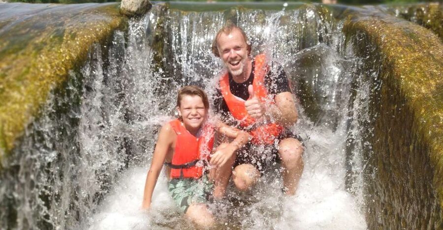 Lucca: Family-Friendly Kayaking Tour with Aperitif - Meeting the guide and getting on the water
