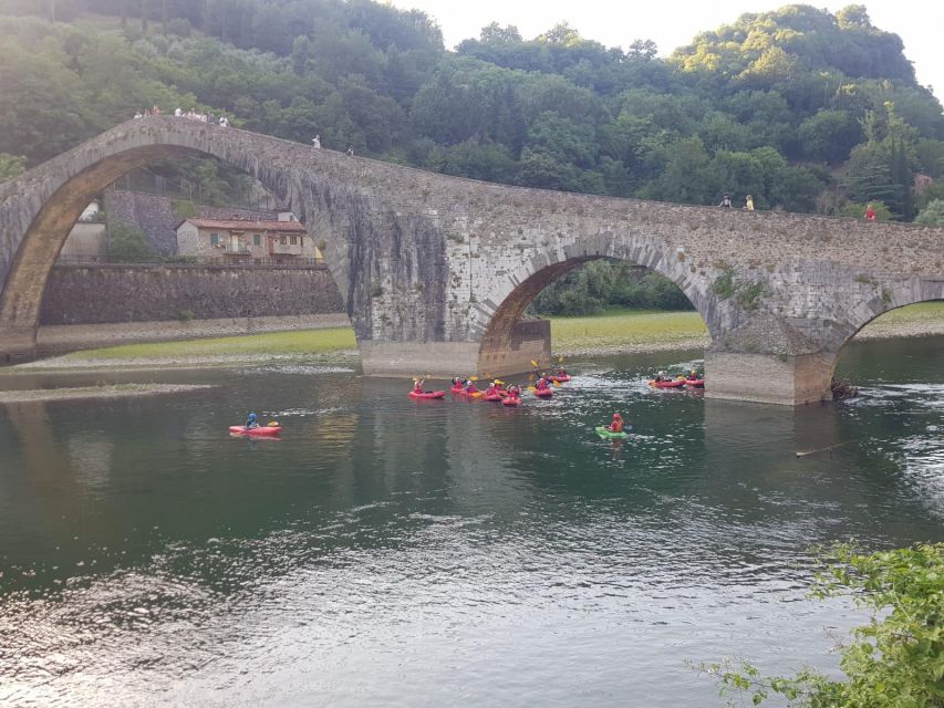 Lucca: kayak nel torrente Lima - Paddling the 105-minute river section