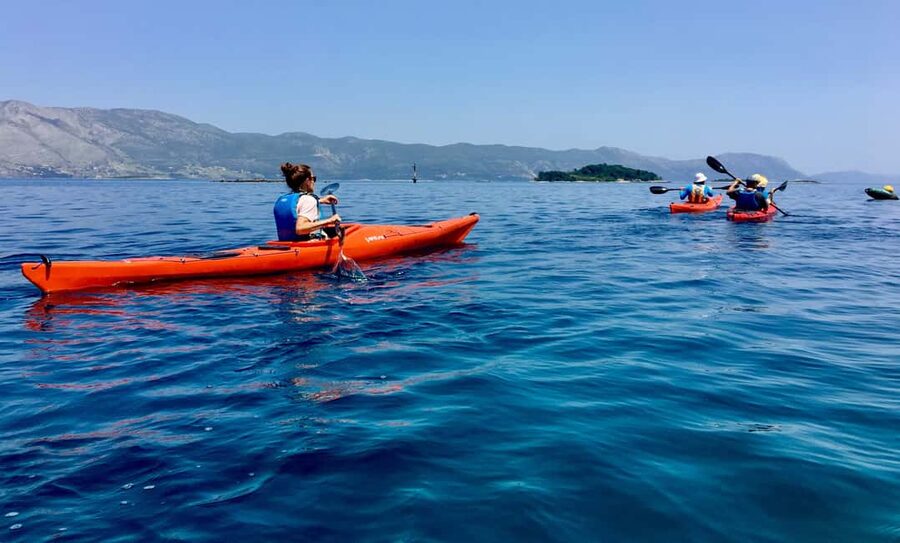 Lumbarda: Half-Day Kayaking and History with Wine delight - Remote beaches and swimming breaks