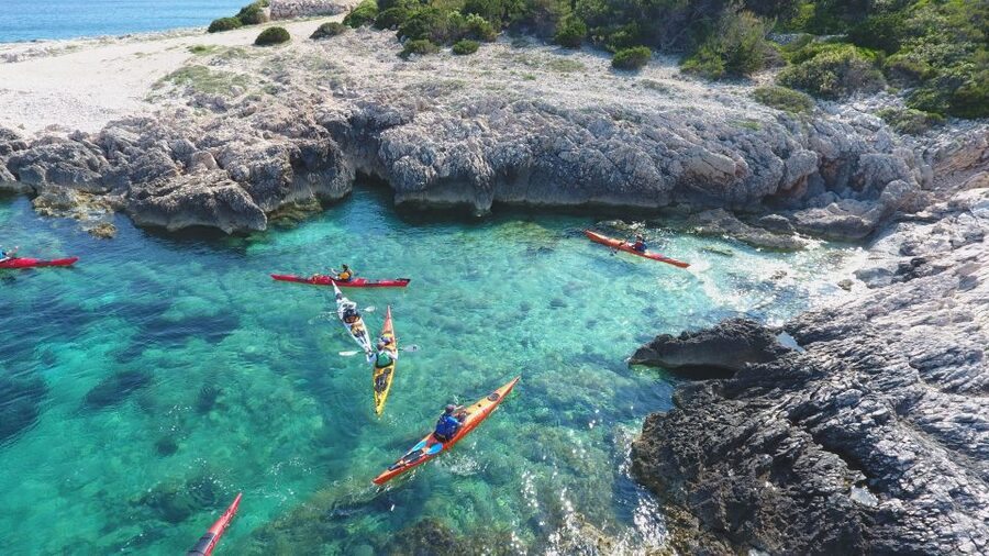 Lumbarda: Half-Day Kayaking and History with Wine delight - Practical details that affect your choice