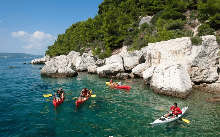 Makarska: Sea kayaking & snorkeling adventure - MPL Nautika - Paddling past Bratuš and quiet coves