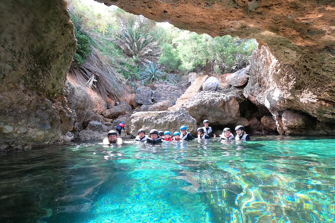 Mallorca: Kayaking, Sea Cave, Cliff Jumping & Snorkel Tour - A simple picnic after the water activities