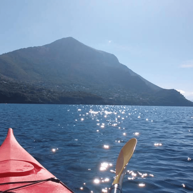 Maratea: Kayak Tour Through The Caves - Paddling toward the Kiss, Giorgio, and Sciabella caves