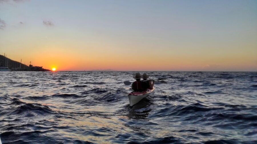 Marciana Marina: Evening Sea Kayaking Tour with Swim Stop - Returning with Capraia in view