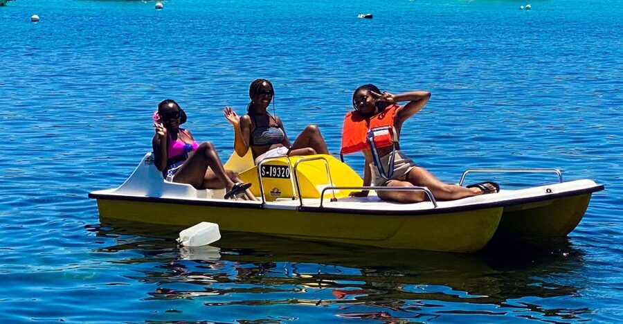 Marsaskala: Paddle Boat Rental in St. Thomas Bay - Starting Behind Sensi Beach Lido