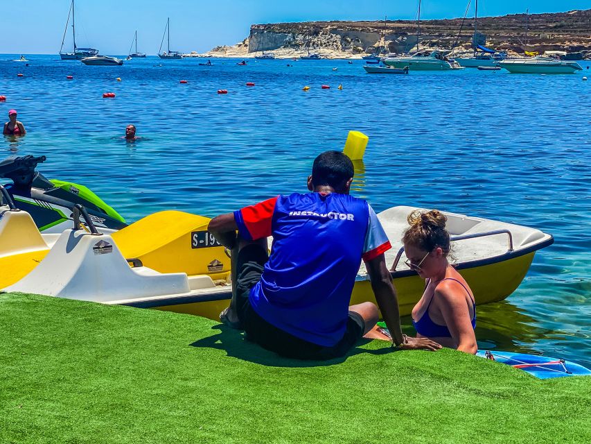 Marsaskala: Paddle Boat Rental in St. Thomas Bay - A Good Choice for Families and Small Groups