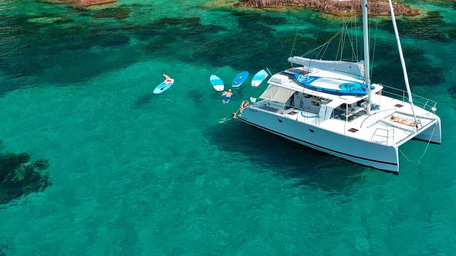 Marseille: Calanques Catamaran Tour & Standup Paddle - Cruising past Vallon des Auffes and Château d’If