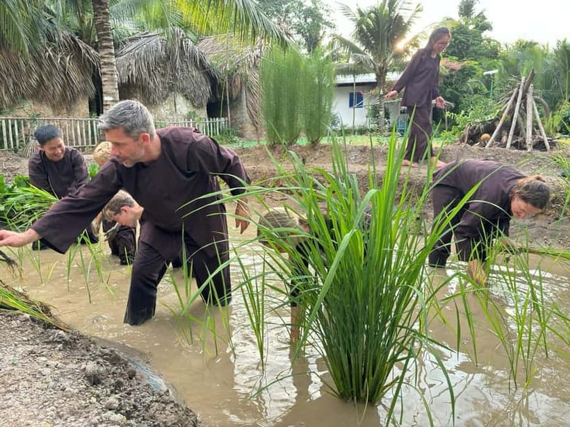 Mekong Delta Nature Private Day Trip: Bicycle-Kayak-Cano... - Cooking spring rolls and banh xeo for lunch