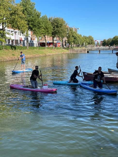 Middelburg: Canoe or SUP Rental City Centre - Starting at the canal-side kiosk