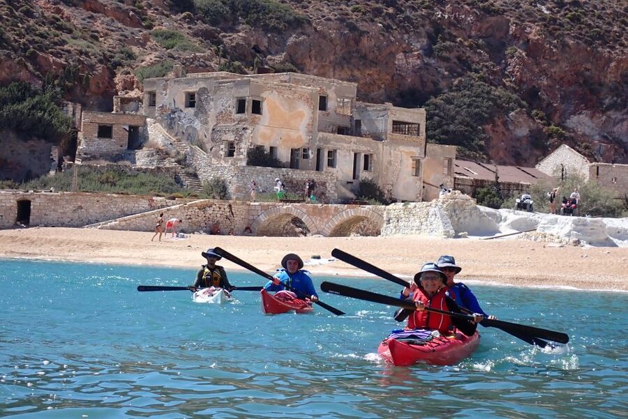 Milos: Guided Kayaking Trip with Snorkelling & Lunch - The return paddle and photos