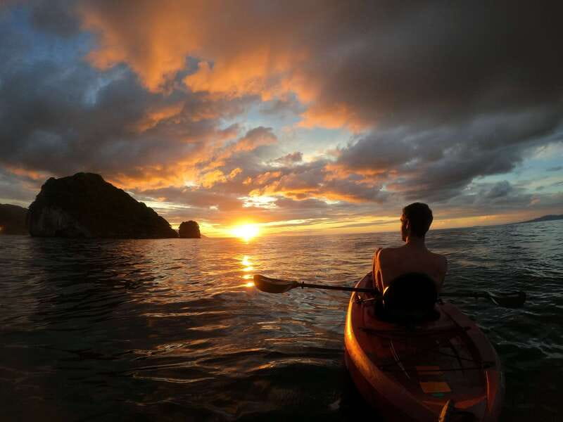 Mismaloya: Los Arcos Bioluminescent Waters Kayak & Cave Tour - Why Los Arcos looks best from a kayak
