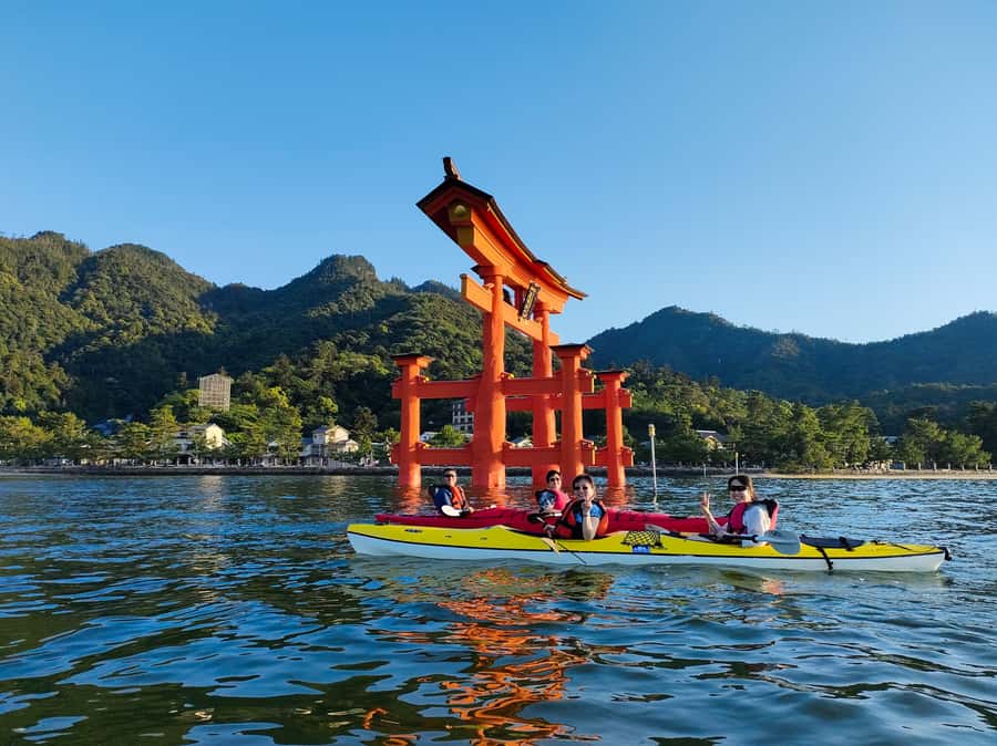 Miyajima World Heritage Torii Kayak Tour - Nagahama Shrine and the warm-up route