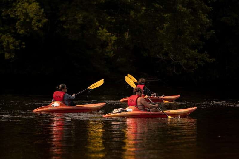 Mont-Tremblant: Self guided kayak/paddleboard on Rouge River - Sandy beaches make the half-day flexible