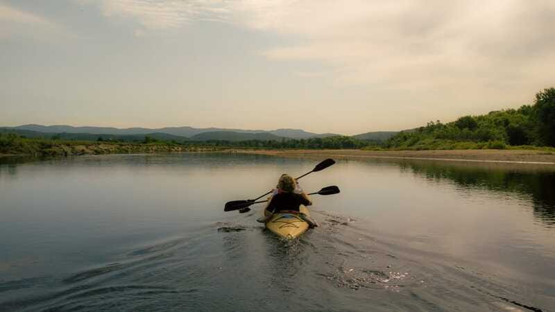 Mont-Tremblant: Self guided kayak/paddleboard on Rouge River - The first 3 kilometers are the compromise