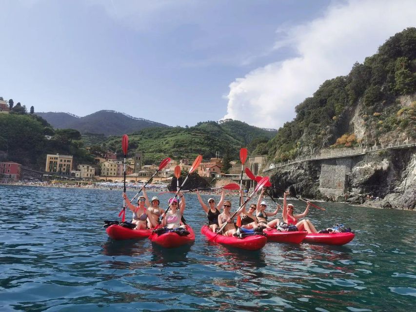 Monterosso al Mare: Monterosso Kayak and Snorkeling Tour - The snorkeling stop, caves, and clear water